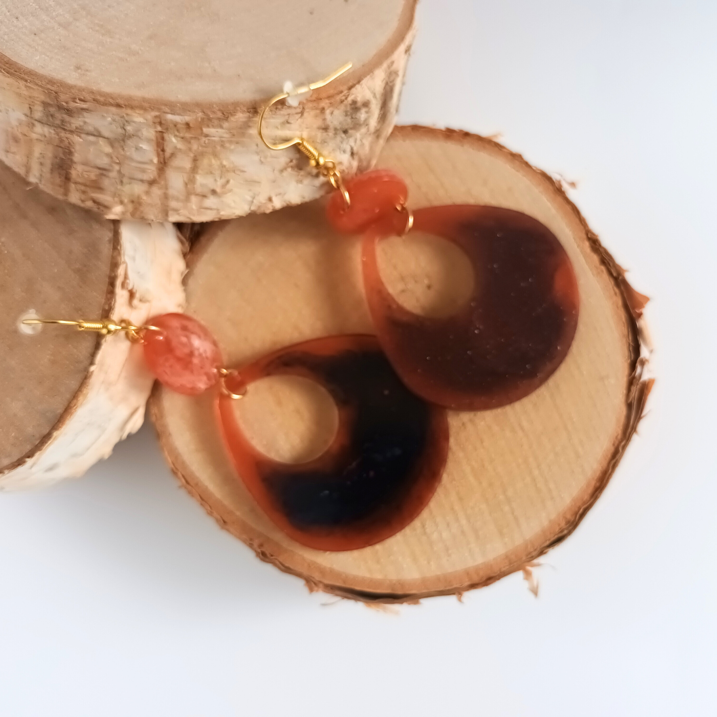 Boucles d'oreilles résine terracotta brun marbré - Gouttes double niveau ultra-légères - Bijou artisanal unique fait main