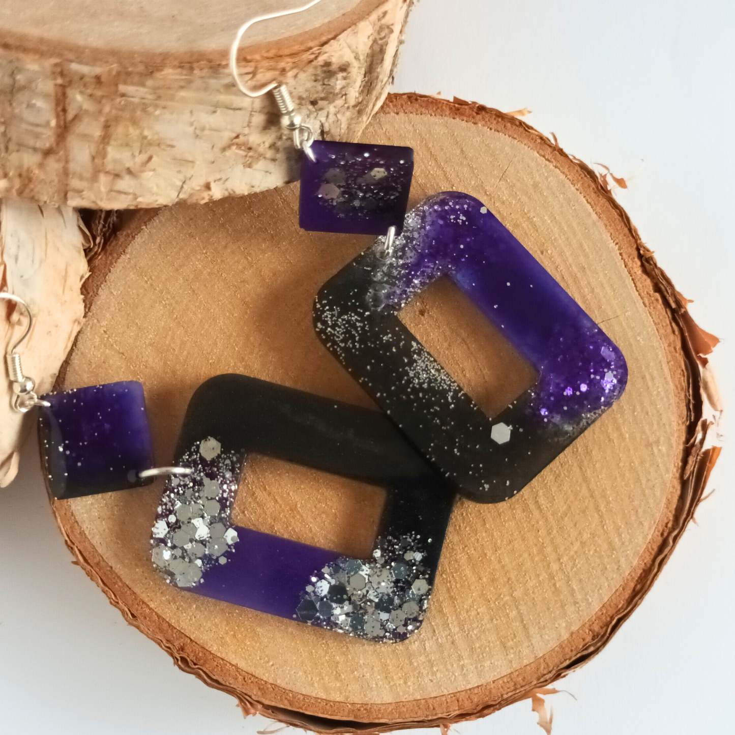 Boucles d'oreilles résine personnalisées sur mesure - Création unique à vos couleurs - Bijou artisanal fait main