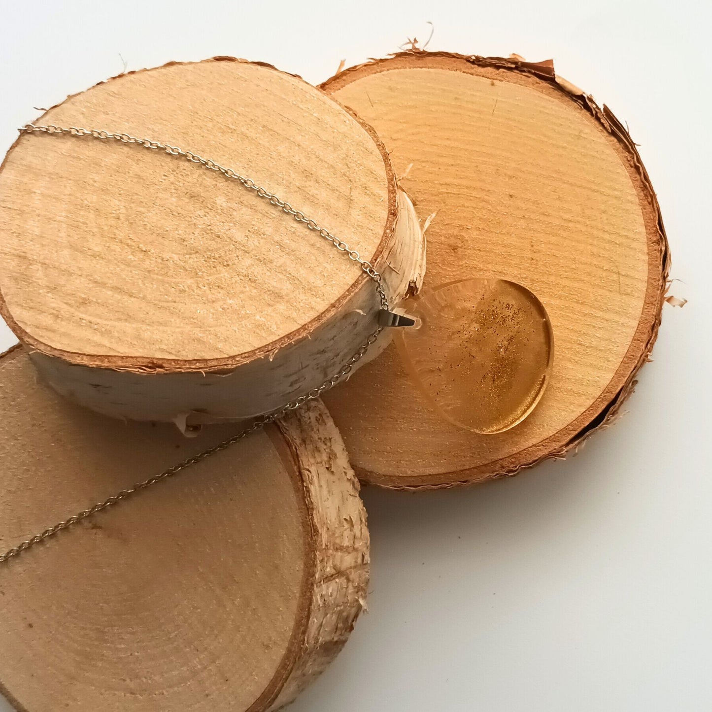 Collier pendentif résine transparent doré pailleté - Rond dégradé lumineux - Bijou artisanal unique fait main