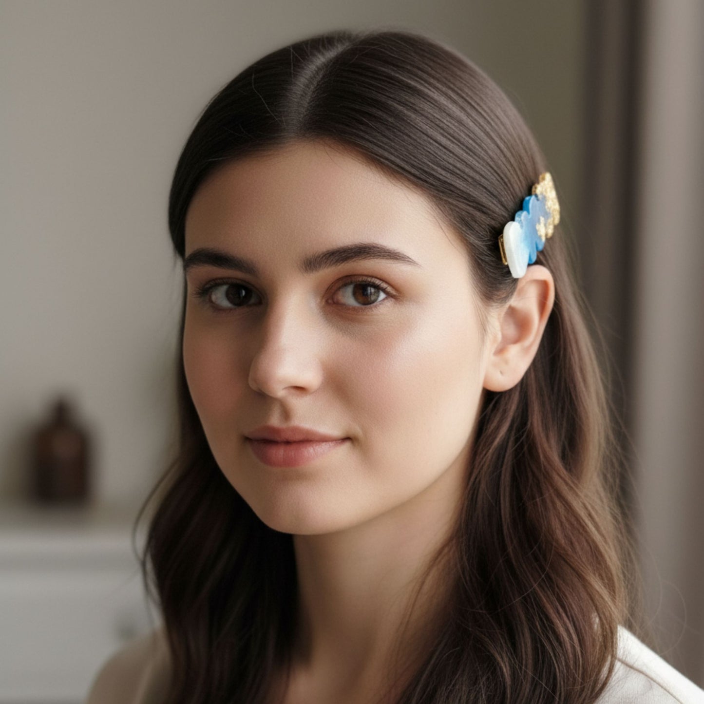 Pince à Cheveux Plate Bicolore Résine Bleu, Blanc & Feuille d'Or