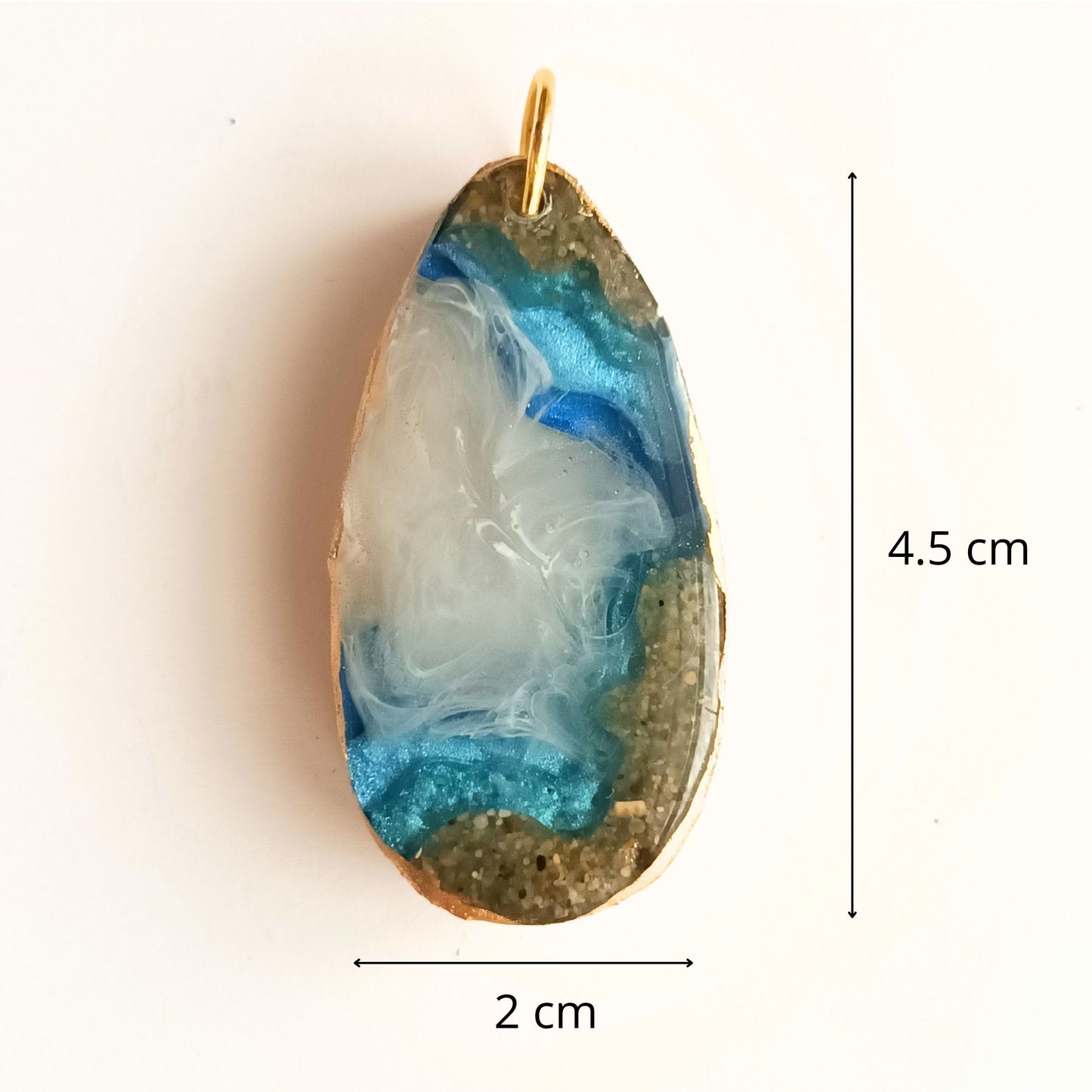 Pendentif Résine Multicouche "Lagon Doré" - Collier Sable & Écume - Bijou Artisanal 3D