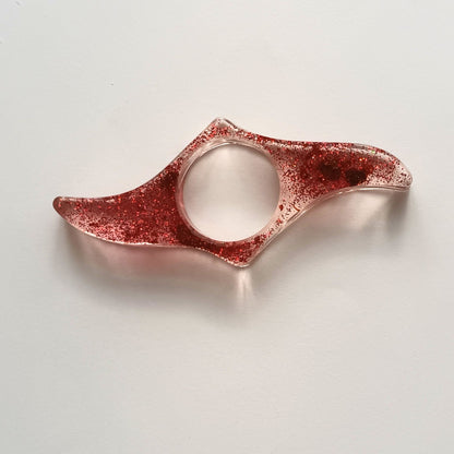 Bague de Lecture Ailée Rouge Pailleté - Résine Artisanale Fait Main