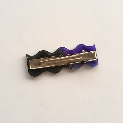 Barrette cheveux résine vagues violet noir pailleté argenté - Accessoire galaxie 6cm - Bijou artisanal unique fait main