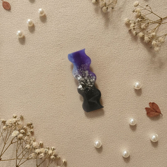 Barrette cheveux résine vagues violet noir pailleté argenté - Accessoire galaxie 6cm - Bijou artisanal unique fait main