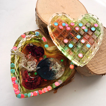 Boîte à Bijoux Cœur Multicolore - Résine Artisanale Fait Main