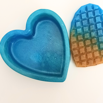 Boîte à bijoux résine océan sable pailleté - Cœur avec couvercle - Rangement artisanal unique fait main