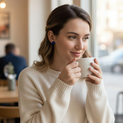 Boucles d'Oreilles Puces Cœur Bleu Pailleté - Résine Artisanale