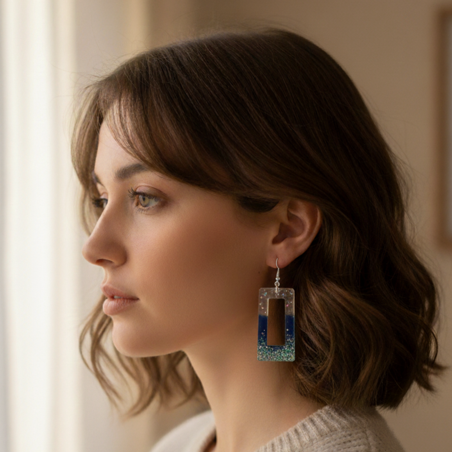 Boucles d'oreilles résine bleu nuit pailleté argenté - Rectangles cadre ultra-légers - Bijou artisanal unique fait main
