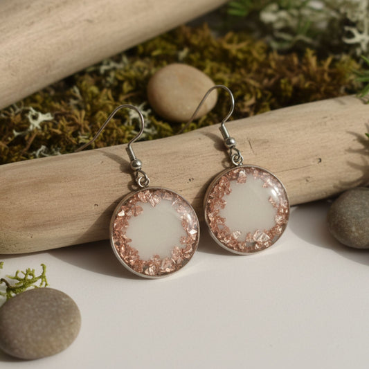 Boucles d'Oreilles Pendantes Résine nacrée & Cristaux rose gold 2 cm
