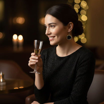 Boucles d'Oreilles Pendantes Résine Noire & Cristaux Argentés