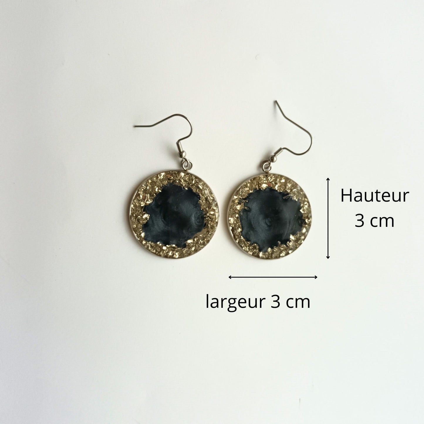 Boucles d'Oreilles Pendantes Résine Noire & Cristaux Argentés