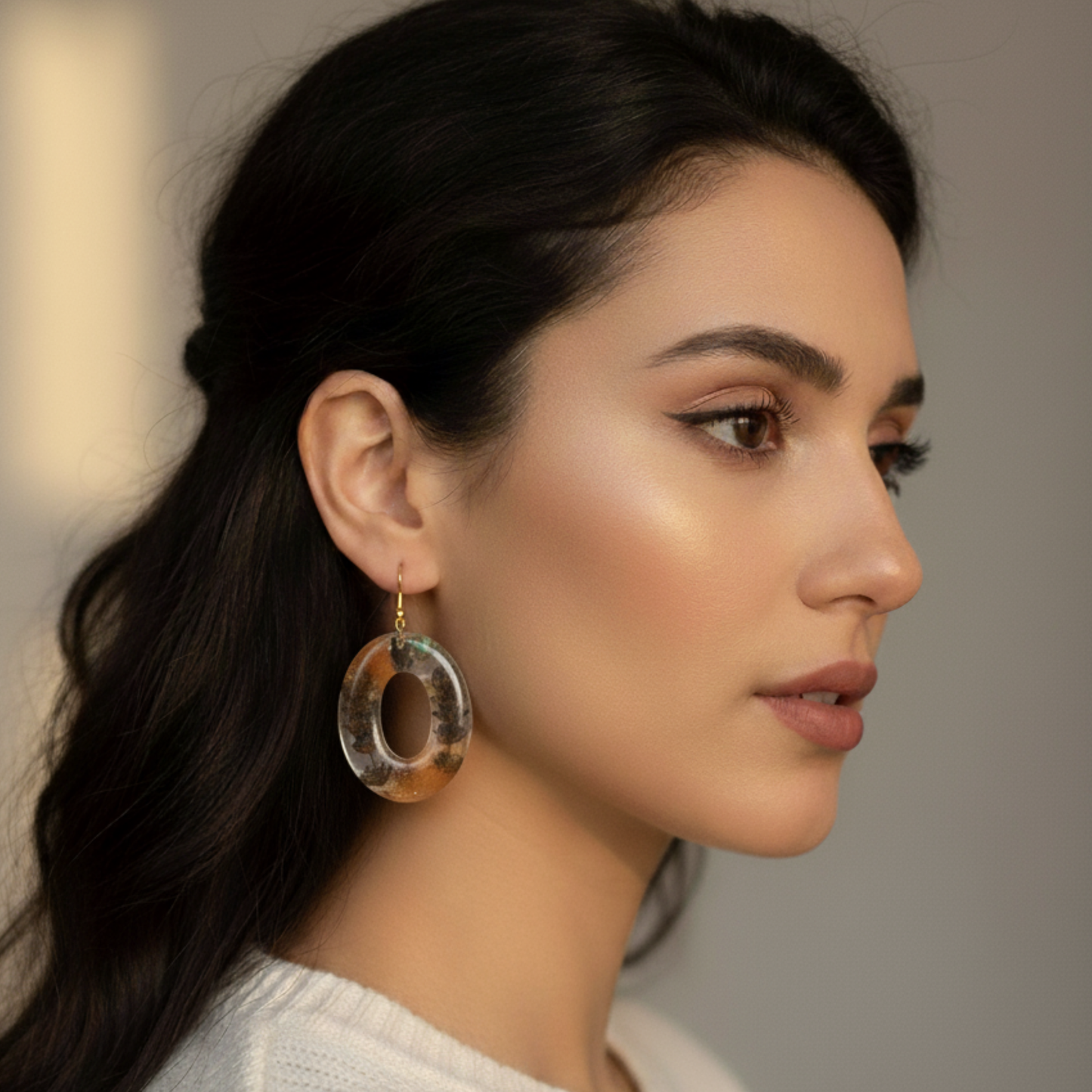 Boucles d'oreilles résine orange fleurs séchées lavande - Ovales botaniques ultra-légères - Bijou artisanal unique fait main