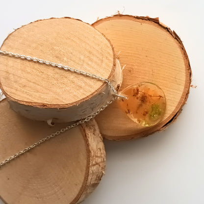 Collier pendentif résine fleurs séchées mousse - Nature transparent bronze doré - Bijou artisanal unique fait main