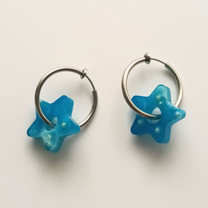 Lot 2 breloques résine étoiles bleu turquoise océan - Pendentifs DIY marins - Accessoires artisanaux uniques faits main