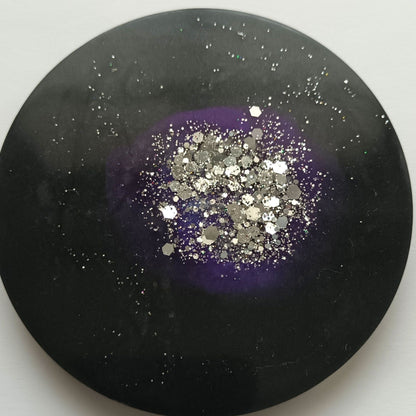 Lot 2 dessous de verre résine galaxie noir violet pailleté argenté - Ronds 8cm cosmiques - Accessoires artisanaux uniques faits main