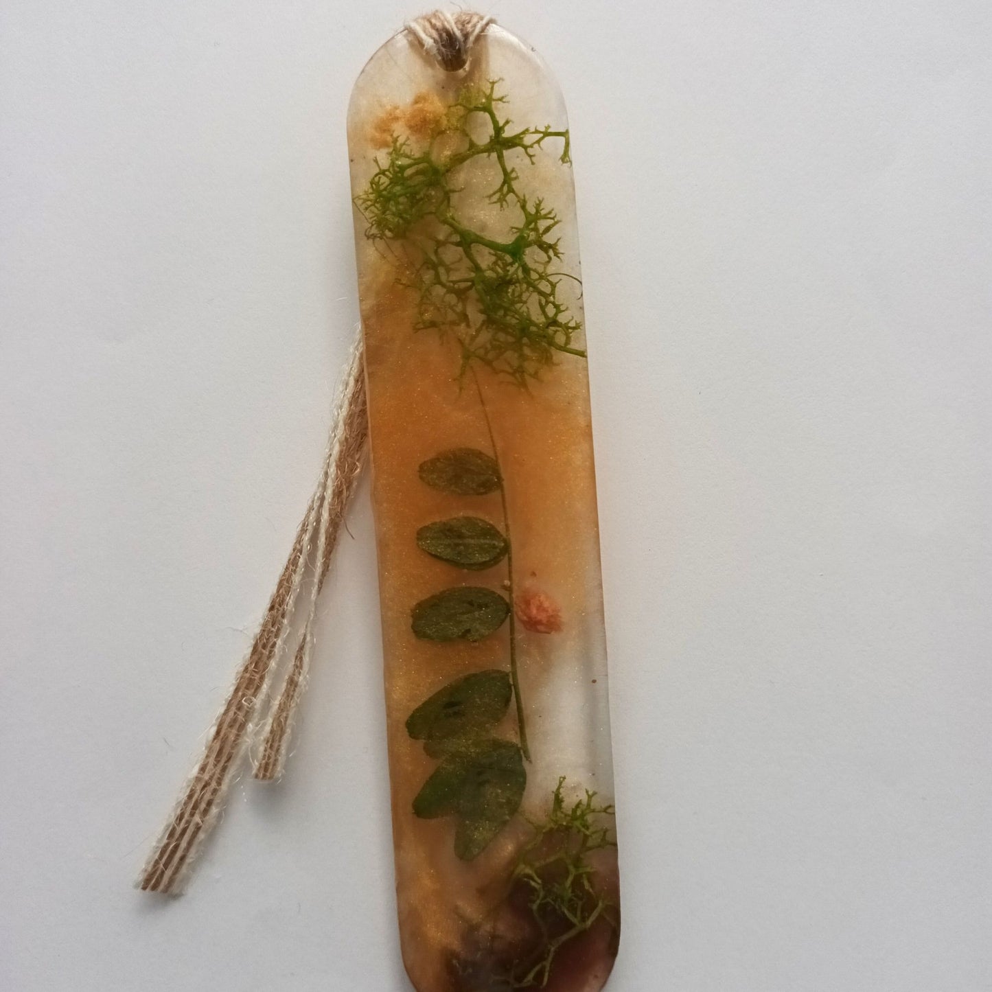 Marque-page résine végétaux séchés mousse fleurs - Rectangle transparent nature - Accessoire artisanal unique fait main