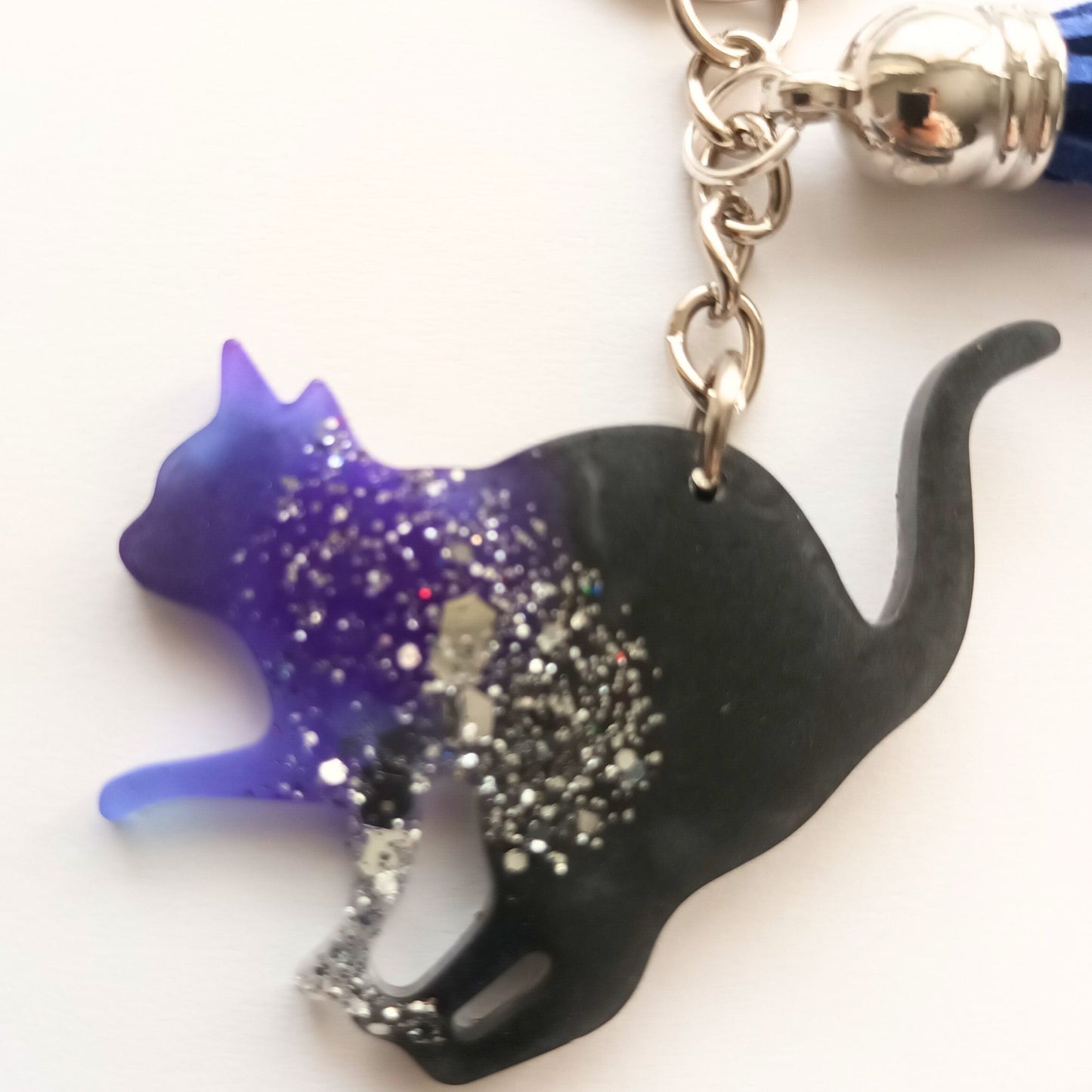 Porte-Clé Chat Noir Pailleté Galaxie Résine - Fait Main Français