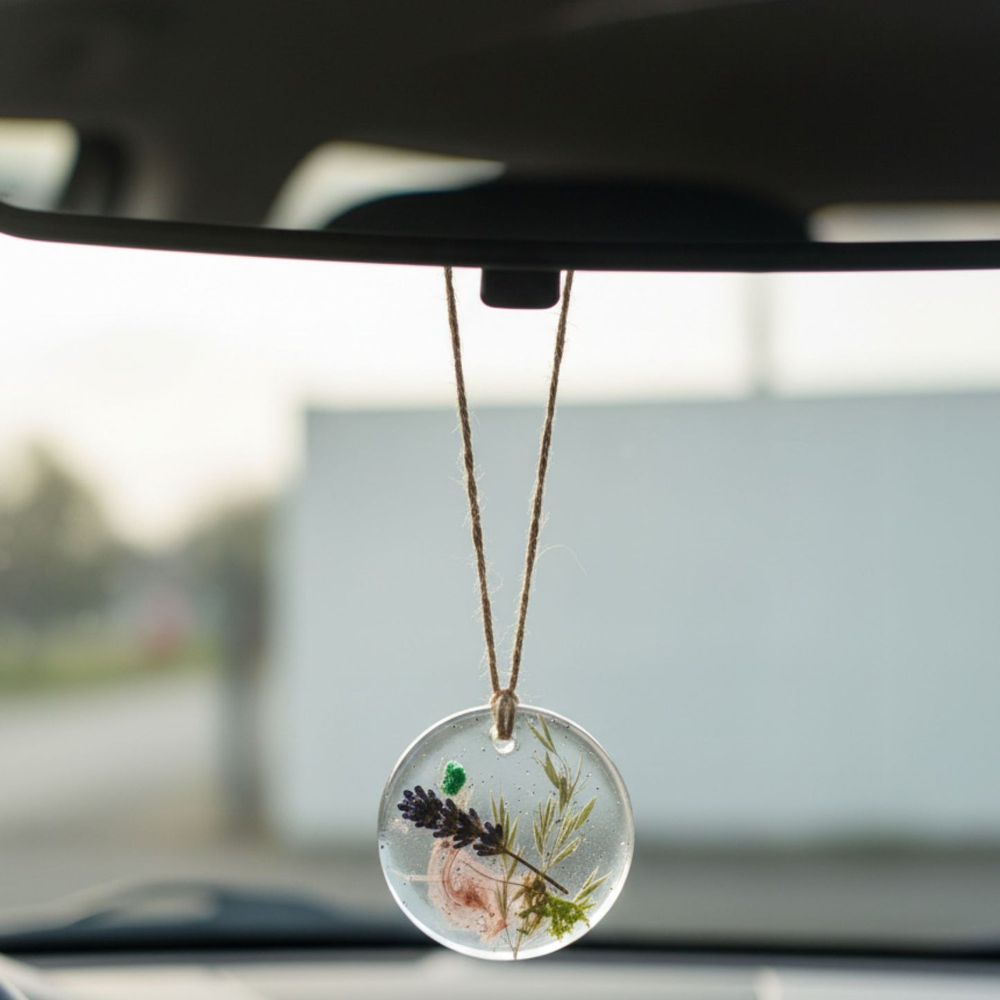 Suspension déco résine fleurs séchées nature - Rond transparent botanique 5cm - Décoration artisanale unique fait main